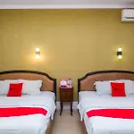 Reddoorz Plus Near Adisucipto Airport 2