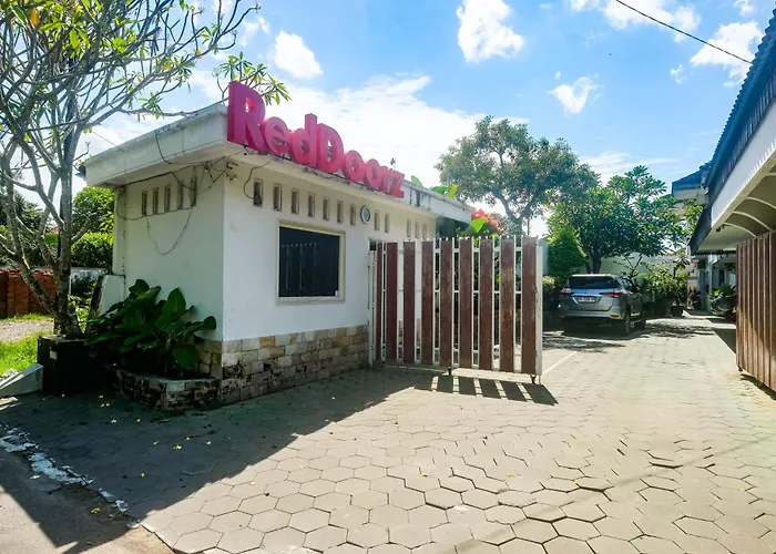 Reddoorz Plus Near Adisucipto Airport 2