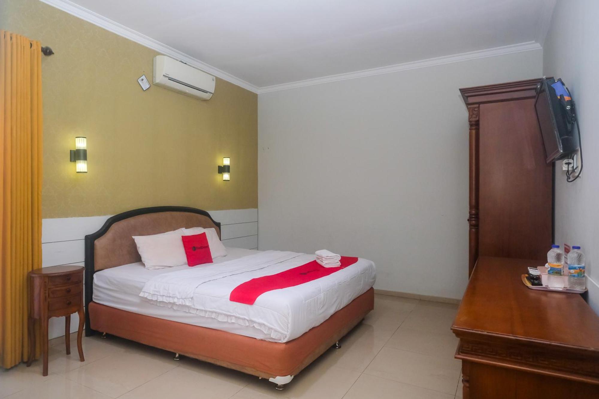 Reddoorz Near Adisucipto Airport 2 3*